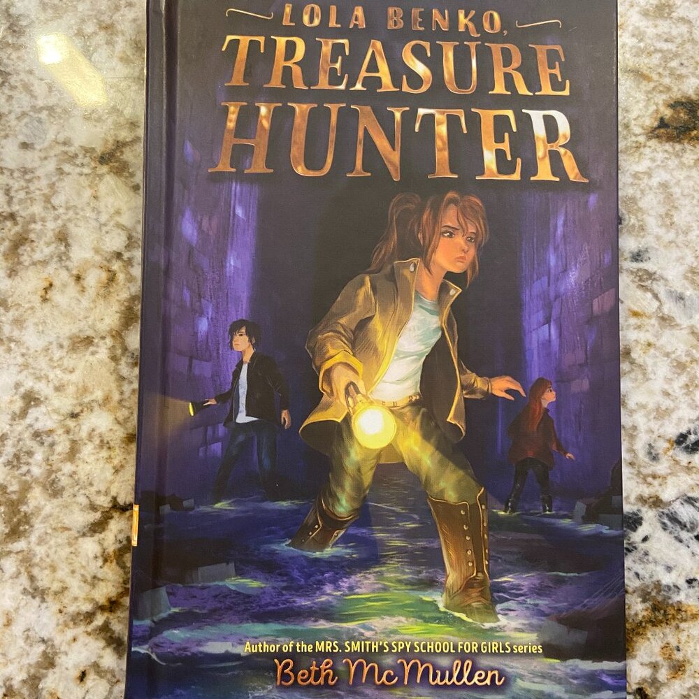 Lola Benko, Treasure Hunter Book 1 by Beth McMullen (Hardcover)  New Book